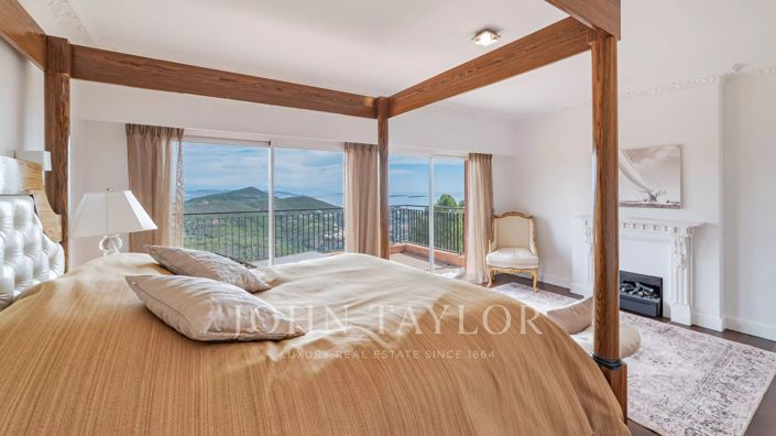 Image No.14-7 Bed House for sale