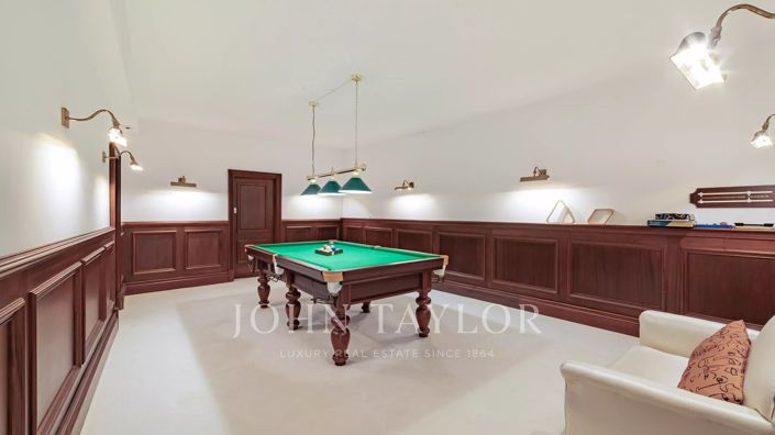 Image No.21-7 Bed House for sale