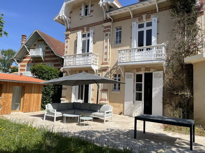 Image No.13-7 Bed House for sale