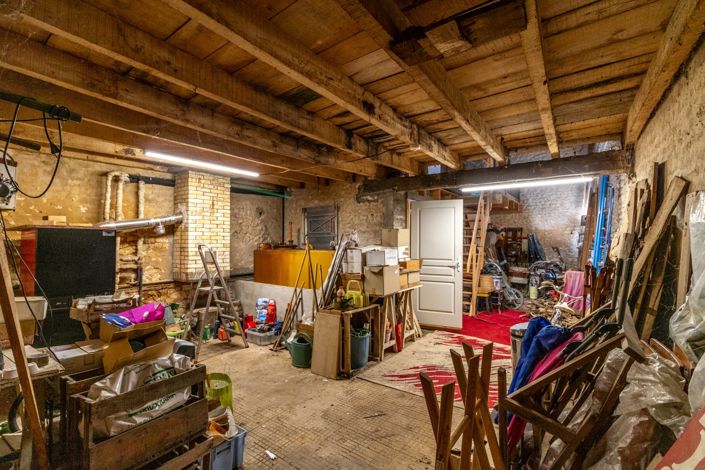 Image No.12-2 Bed House for sale