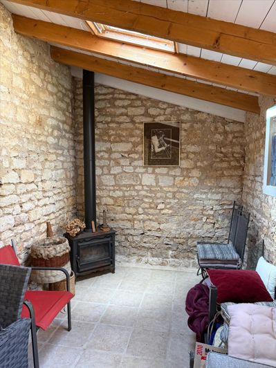Image No.15-2 Bed House for sale