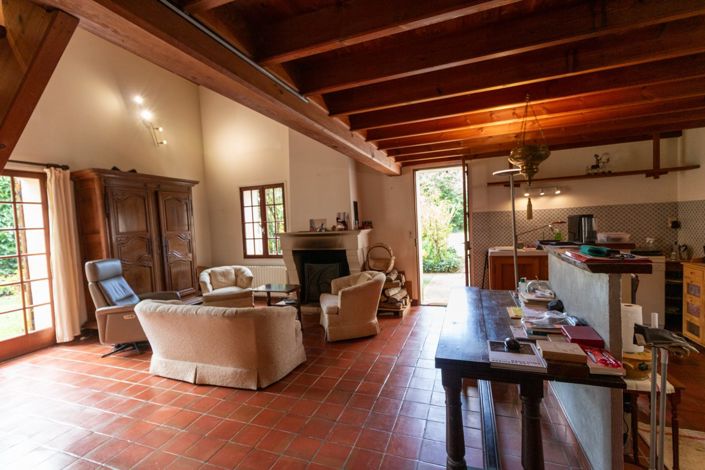 Image No.3-2 Bed House for sale