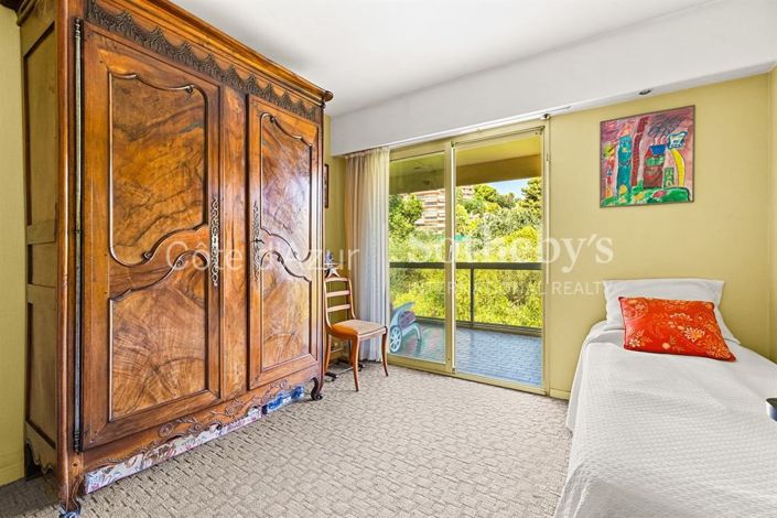 Image No.14-3 Bed Apartment for sale