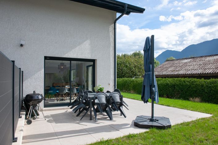 Image No.24-3 Bed House for sale