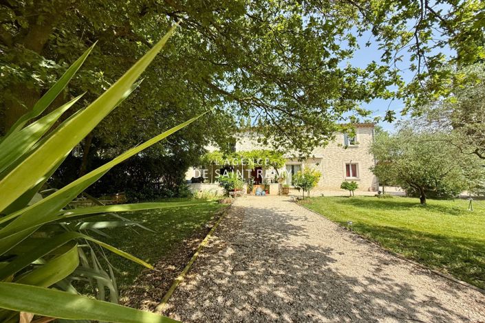 Image No.4-6 Bed House for sale