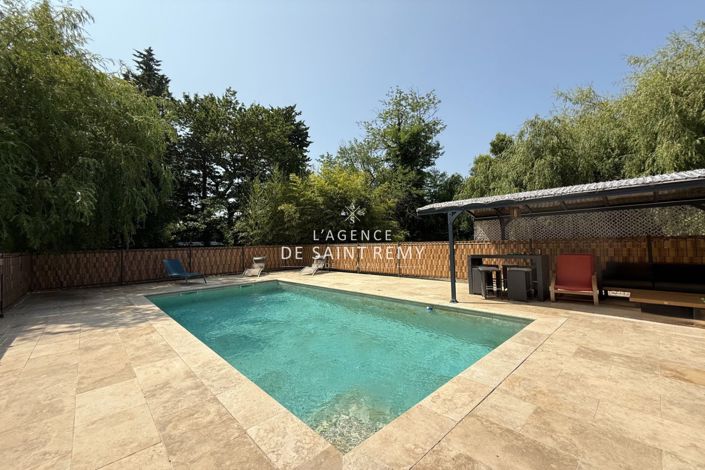 Image No.9-6 Bed House for sale