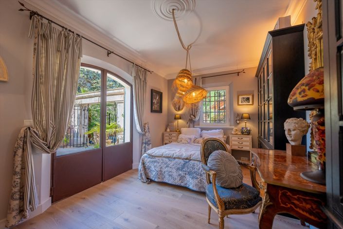 Image No.33-4 Bed House for sale