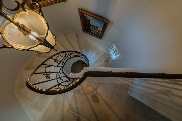 Image No.36-4 Bed House for sale