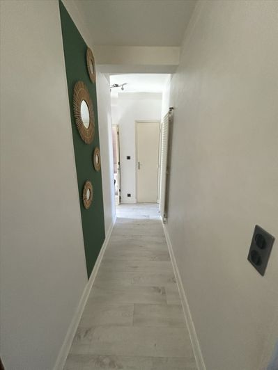 Image No.12-3 Bed House for sale