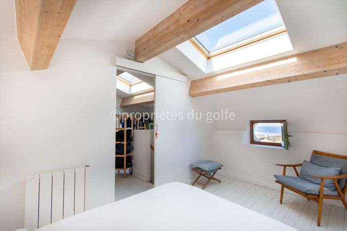 Image No.11-4 Bed House for sale