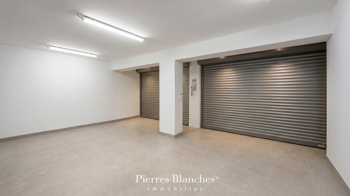 Image No.19-5 Bed House for sale