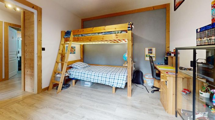 Image No.12-3 Bed Apartment for sale