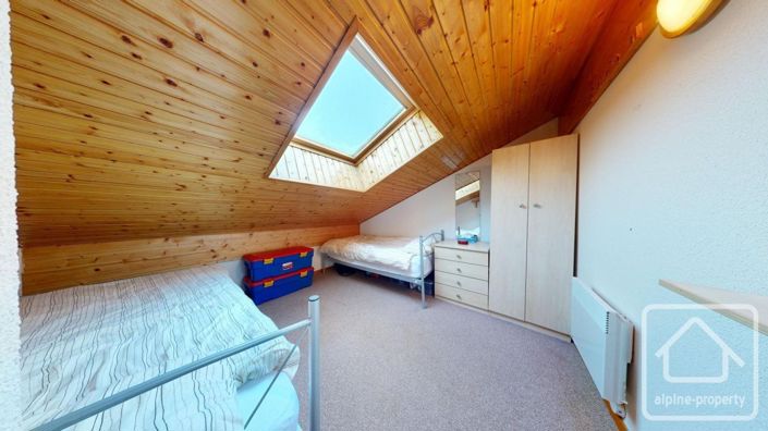 Image No.9-2 Bed Apartment for sale