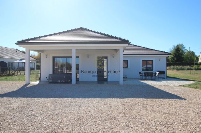 Image No.2-3 Bed House for sale