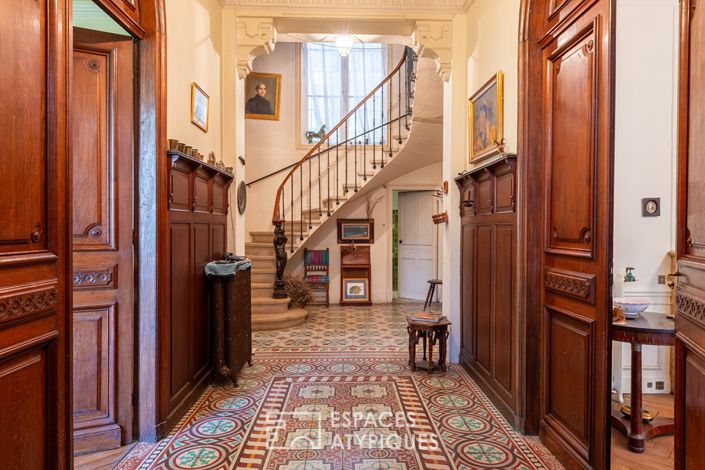 Image No.2-5 Bed House for sale
