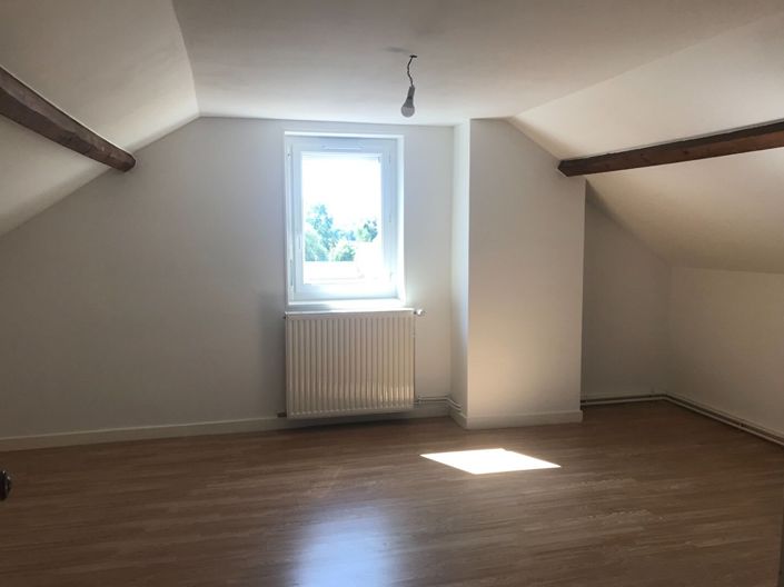 Image No.8-3 Bed House for sale