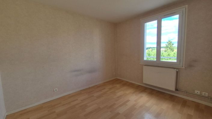 Image No.5-Appartement de 2 chambres à vendre