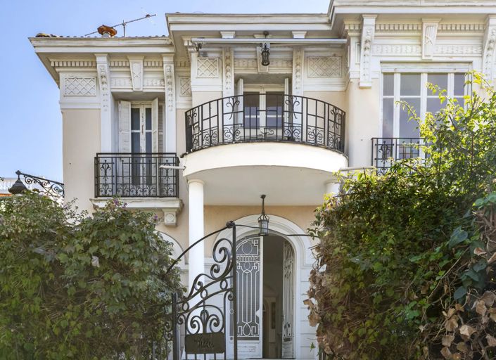 Image No.18-6 Bed House for sale