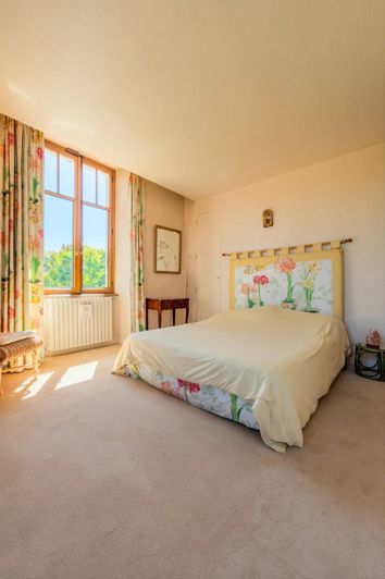 Image No.26-4 Bed House for sale
