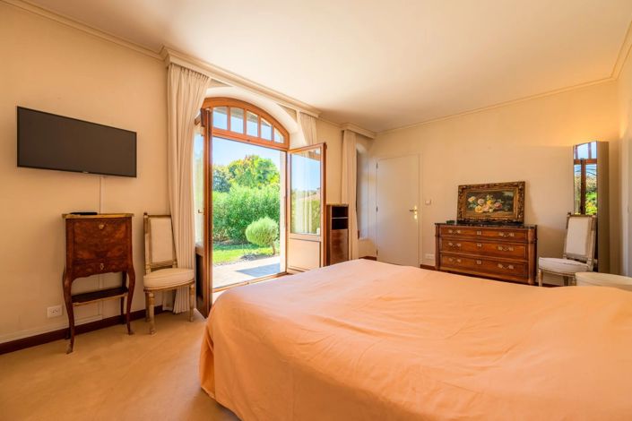 Image No.29-4 Bed House for sale