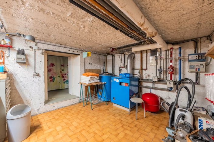 Image No.40-4 Bed House for sale