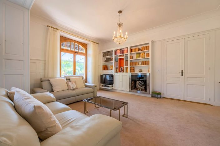 Image No.49-4 Bed House for sale