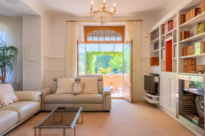 Image No.55-4 Bed House for sale