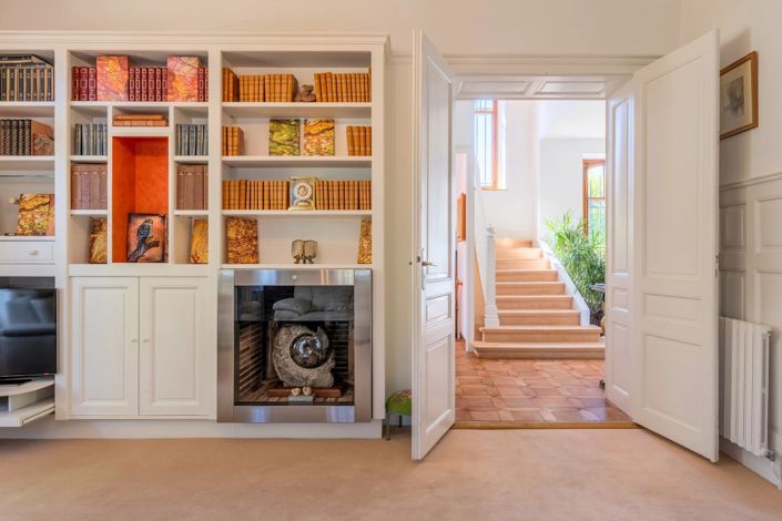 Image No.57-4 Bed House for sale
