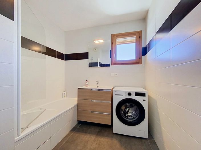 Image No.7-3 Bed Apartment for sale