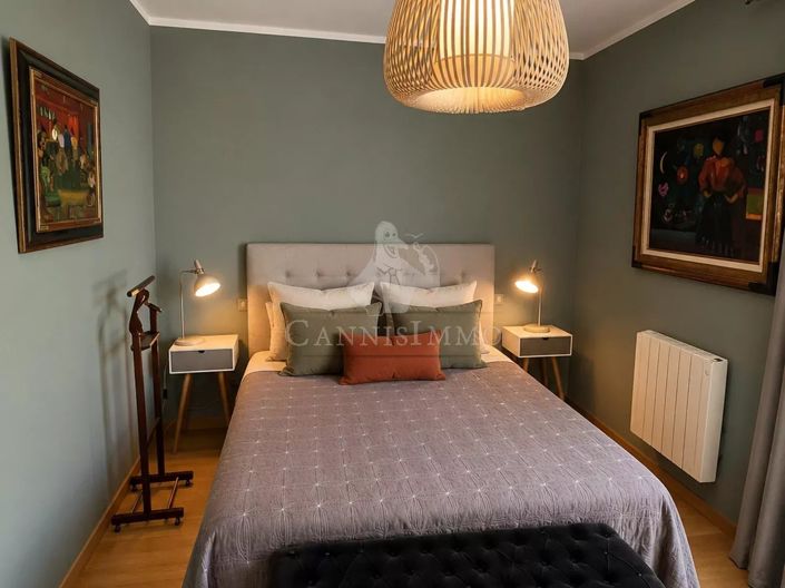 Image No.14-5 Bed House for sale