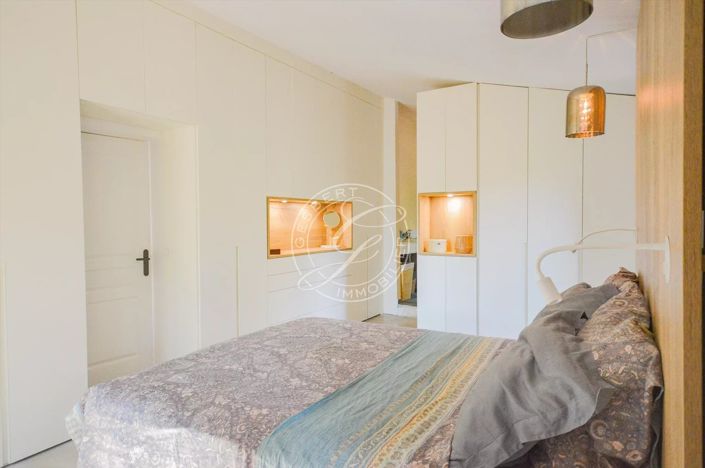 Image No.22-5 Bed House for sale
