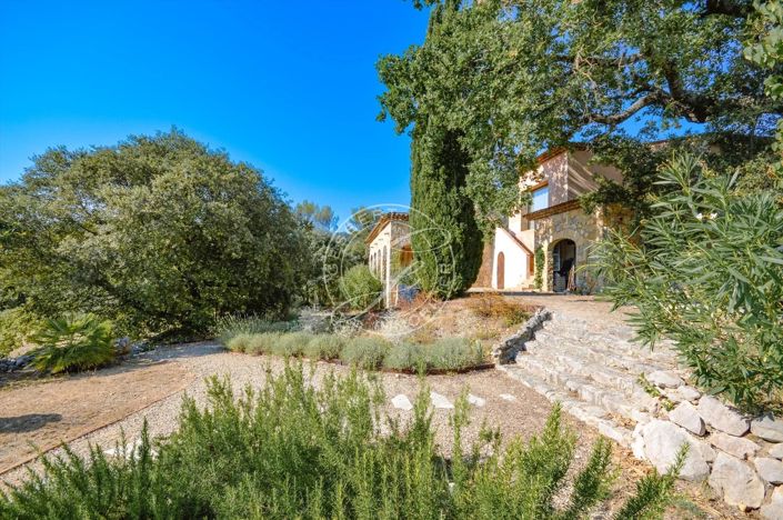 Image No.25-5 Bed House for sale
