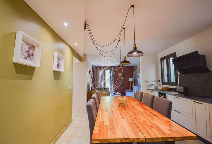 Image No.29-5 Bed House for sale