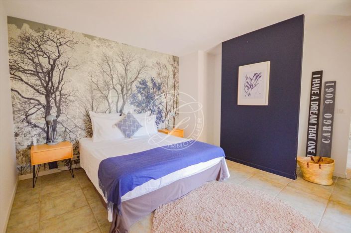 Image No.31-5 Bed House for sale