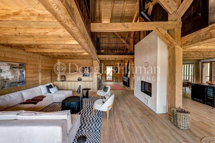Image No.6-6 Bed House for sale