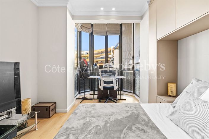 Image No.15-3 Bed Apartment for sale
