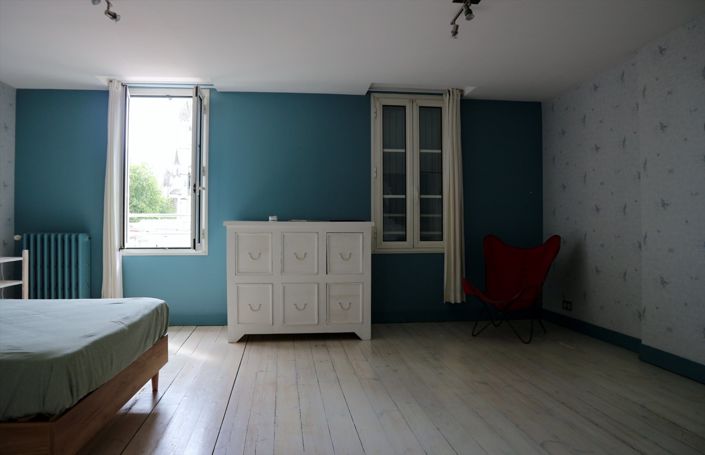 Image No.16-Appartement de 6 chambres à vendre à Saintes