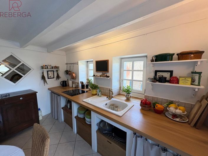 Image No.12-4 Bed House for sale