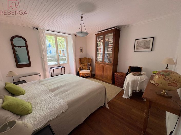Image No.14-4 Bed House for sale