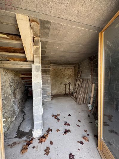 Image No.31-4 Bed House for sale