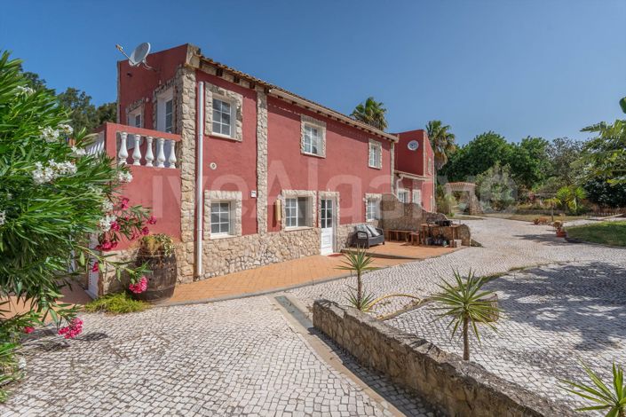 Image No.17-7 Bed House for sale
