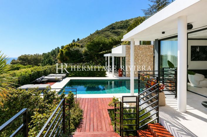 Image No.27-4 Bed House for sale