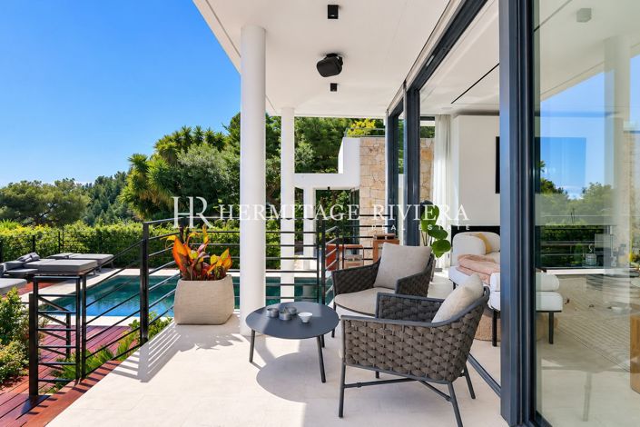 Image No.4-4 Bed House for sale
