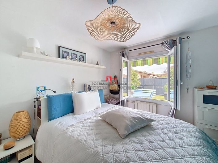 Image No.8-3 Bed House for sale