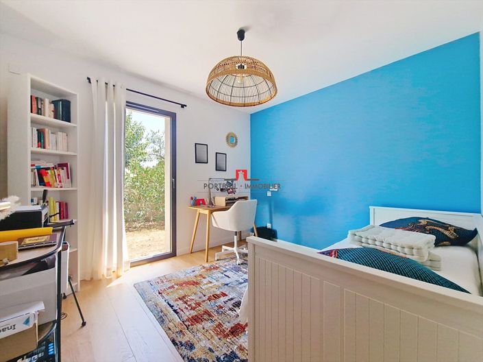 Image No.11-4 Bed House for sale