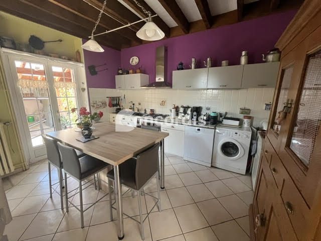 Image No.5-2 Bed House for sale