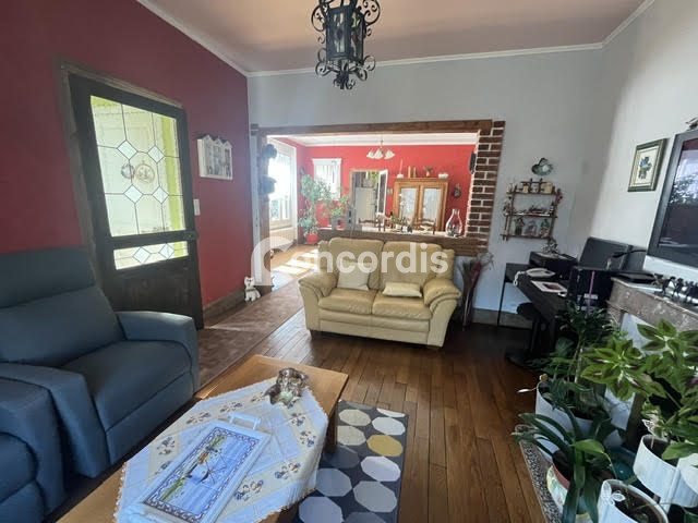 Image No.7-2 Bed House for sale