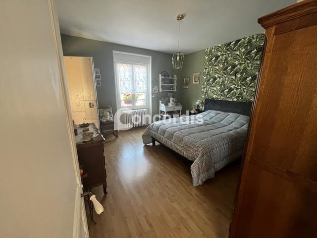 Image No.9-2 Bed House for sale