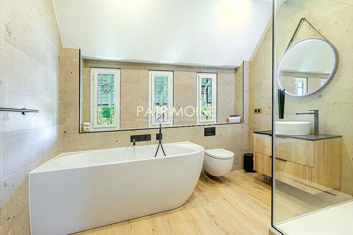 Image No.17-5 Bed House for sale