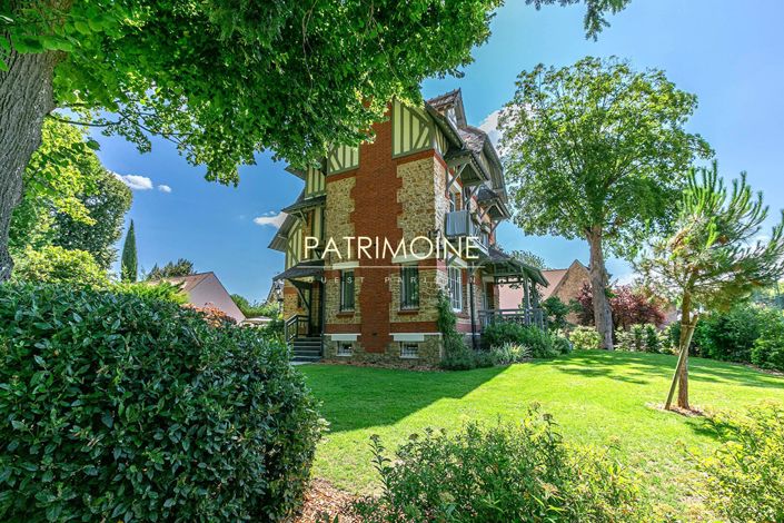 Image No.4-5 Bed House for sale